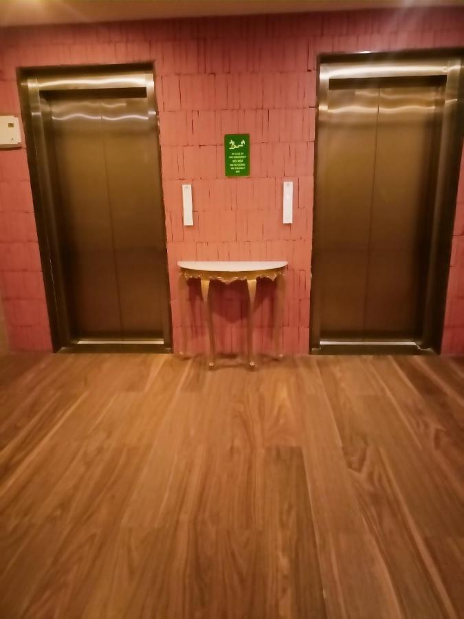 Abhyagama Hotel Дігха Екстер'єр фото